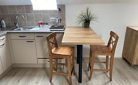 Vatus Apartmanhaz Vac