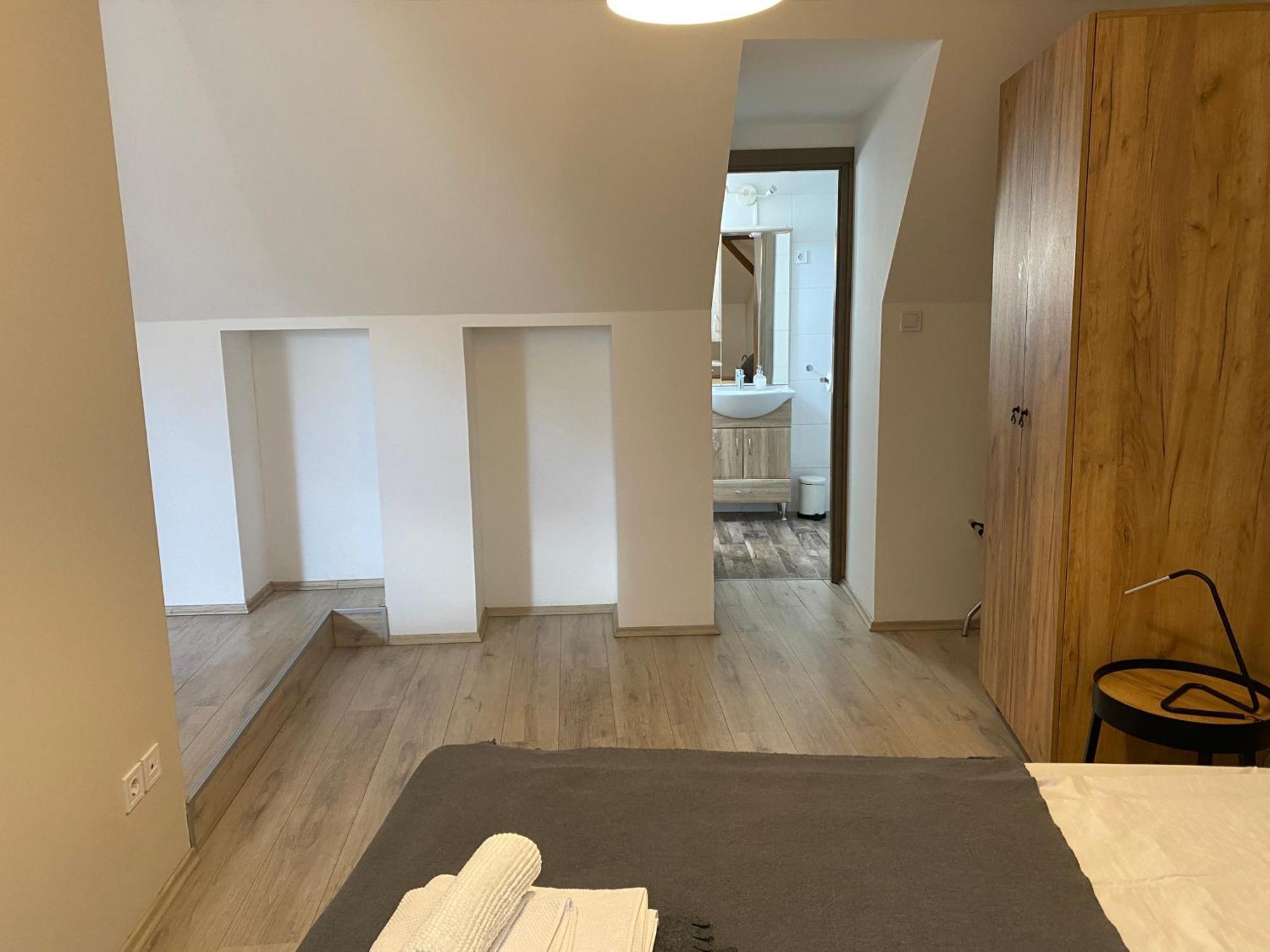 Vatus Apartmanhaz Vac Exterior photo